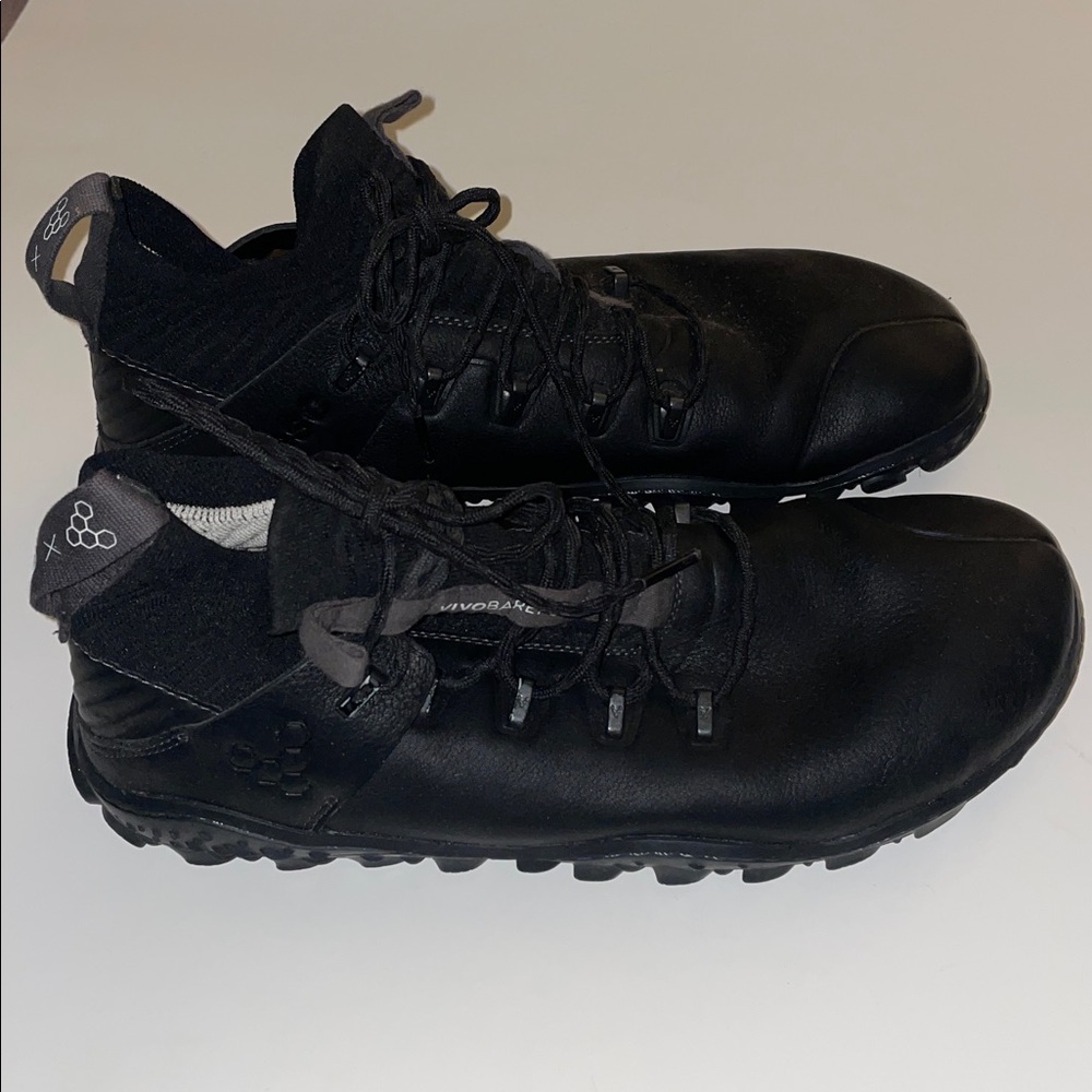 Vivo Barefoot Black Athletic Shoes for Men size 45 excellent used condition - Picture 5 of 7